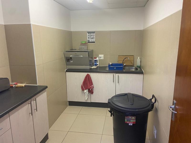 To Let commercial Property for Rent in Mill Park Eastern Cape